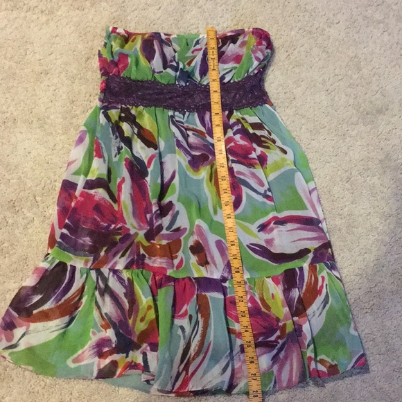 Floral Strapless Dress - Picture 5 of 7